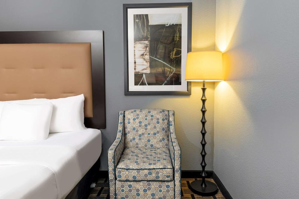 La Quinta By Wyndham Mt. Pleasant Otel Mount Pleasant Dış mekan fotoğraf