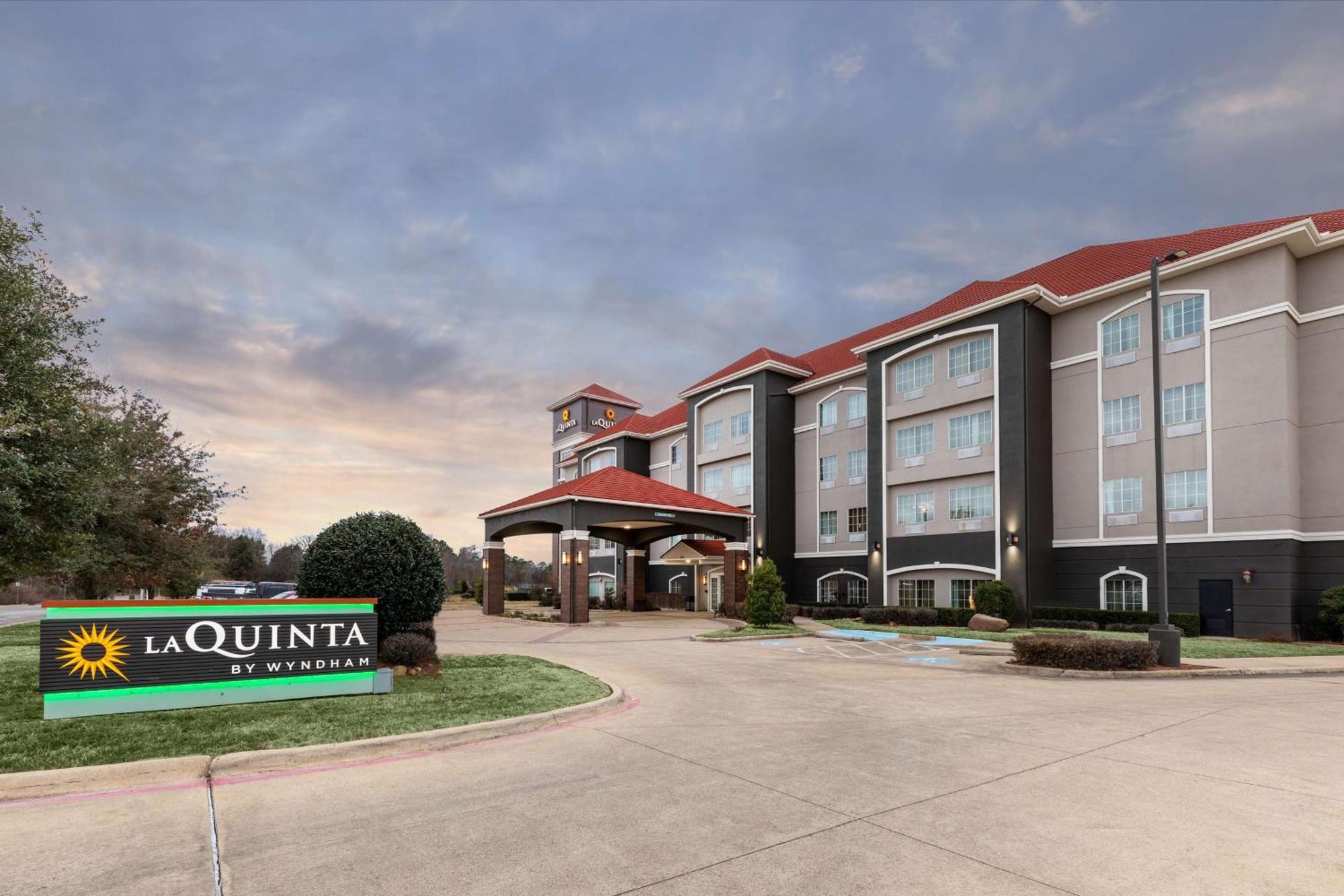 La Quinta By Wyndham Mt. Pleasant Otel Mount Pleasant Dış mekan fotoğraf