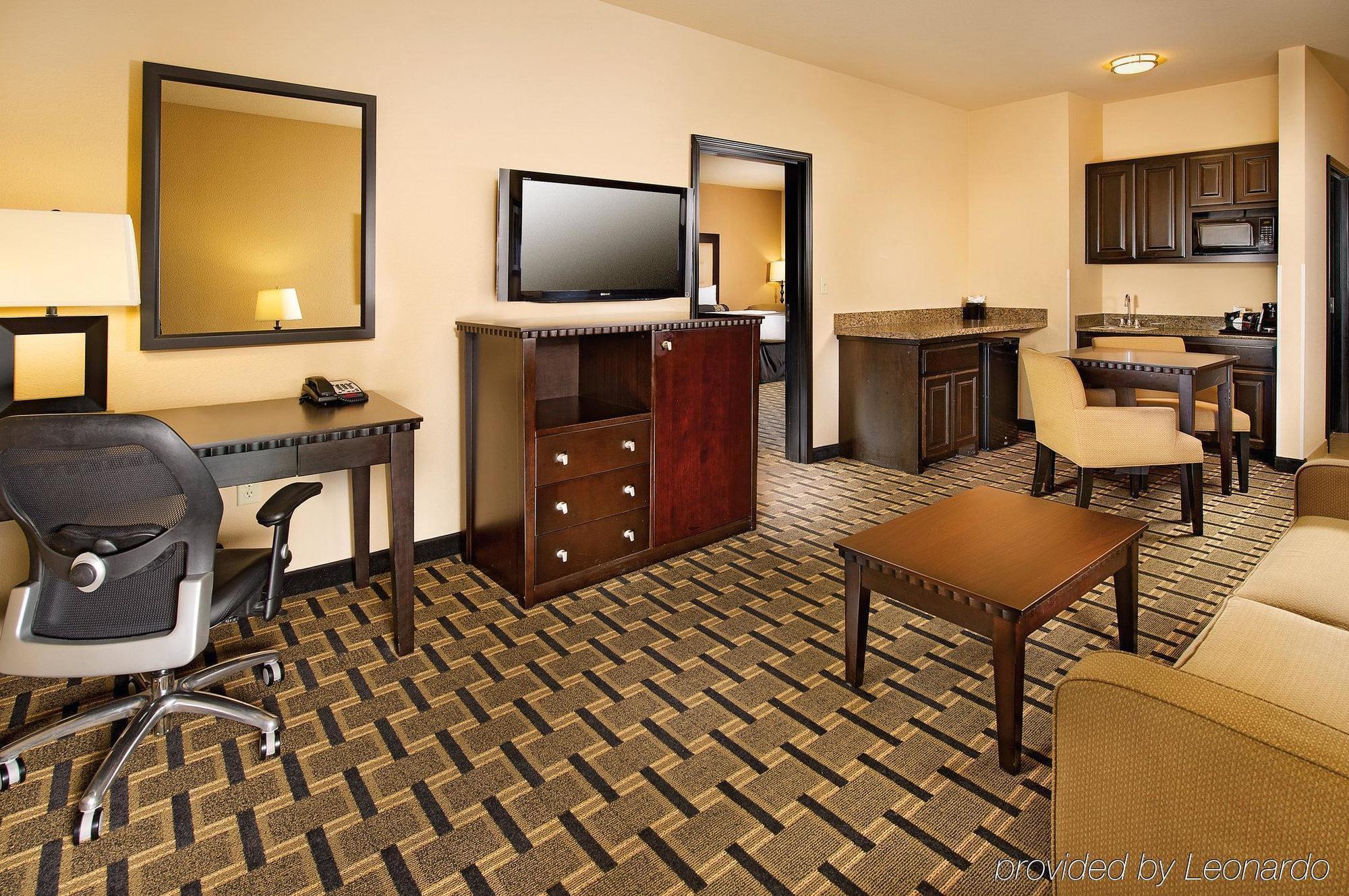 La Quinta By Wyndham Mt. Pleasant Otel Mount Pleasant Dış mekan fotoğraf